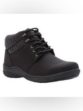 Propet Madison Boots - Size 7.5